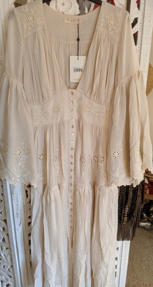 BNWT Spell & The Gypsy Imogen Embroidered Gown, sm - Picture 5 of 7